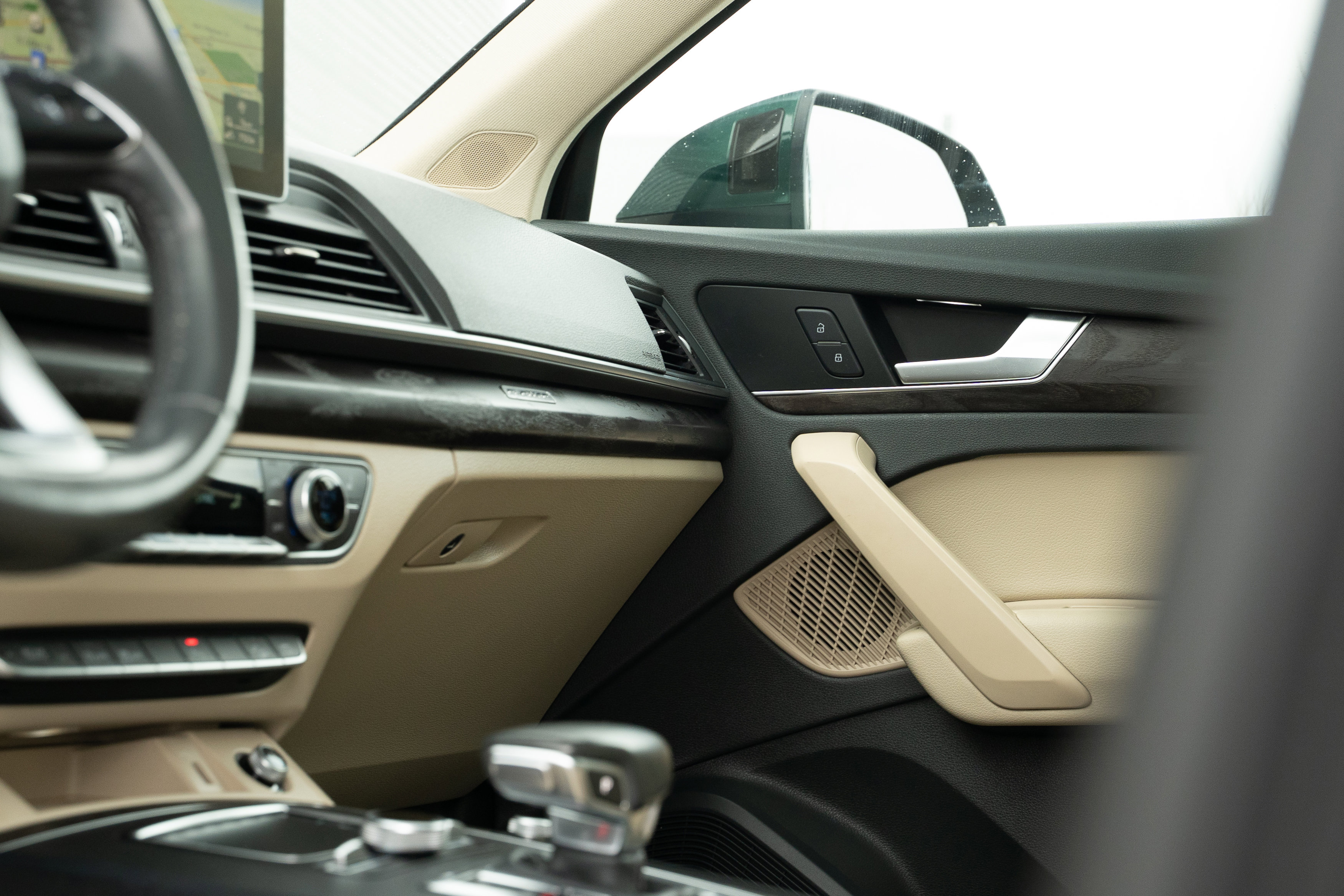 Used 2018 Audi Q5 2.0T Premium Plus w/ Premium Plus Package image 17