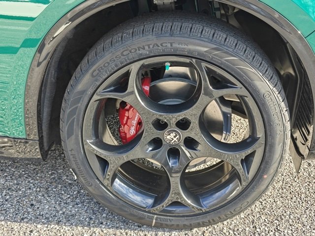 New 2026 Alfa Romeo Stelvio Sprint image 11