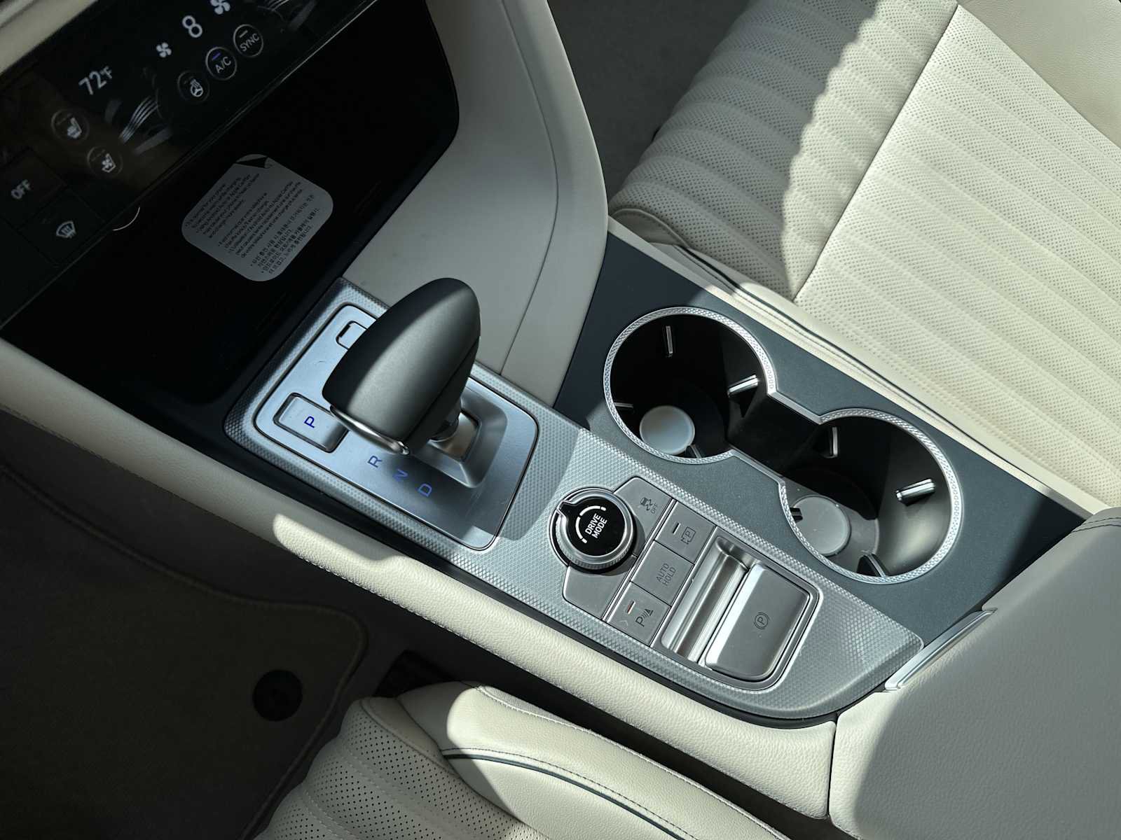 New 2026 Genesis G70 2.5T Prestige image 19