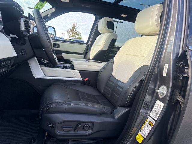 Used 2023 Toyota Sequoia Capstone AWD/4WD image 18