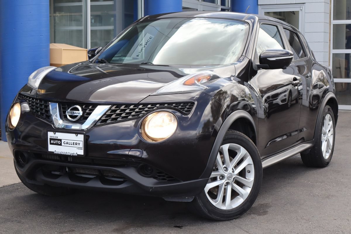 Used 2015 Nissan Juke SV w/ Technology Package AWD/4WD image 1
