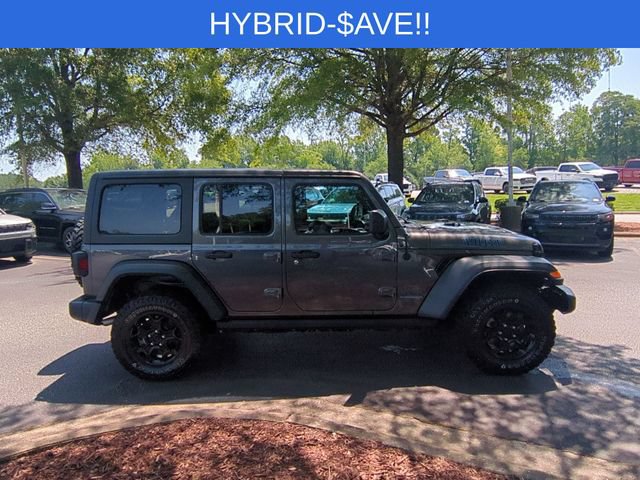 Used 2023 Jeep Wrangler Unlimited w/ Cold Weather Group AWD/4WD image 6