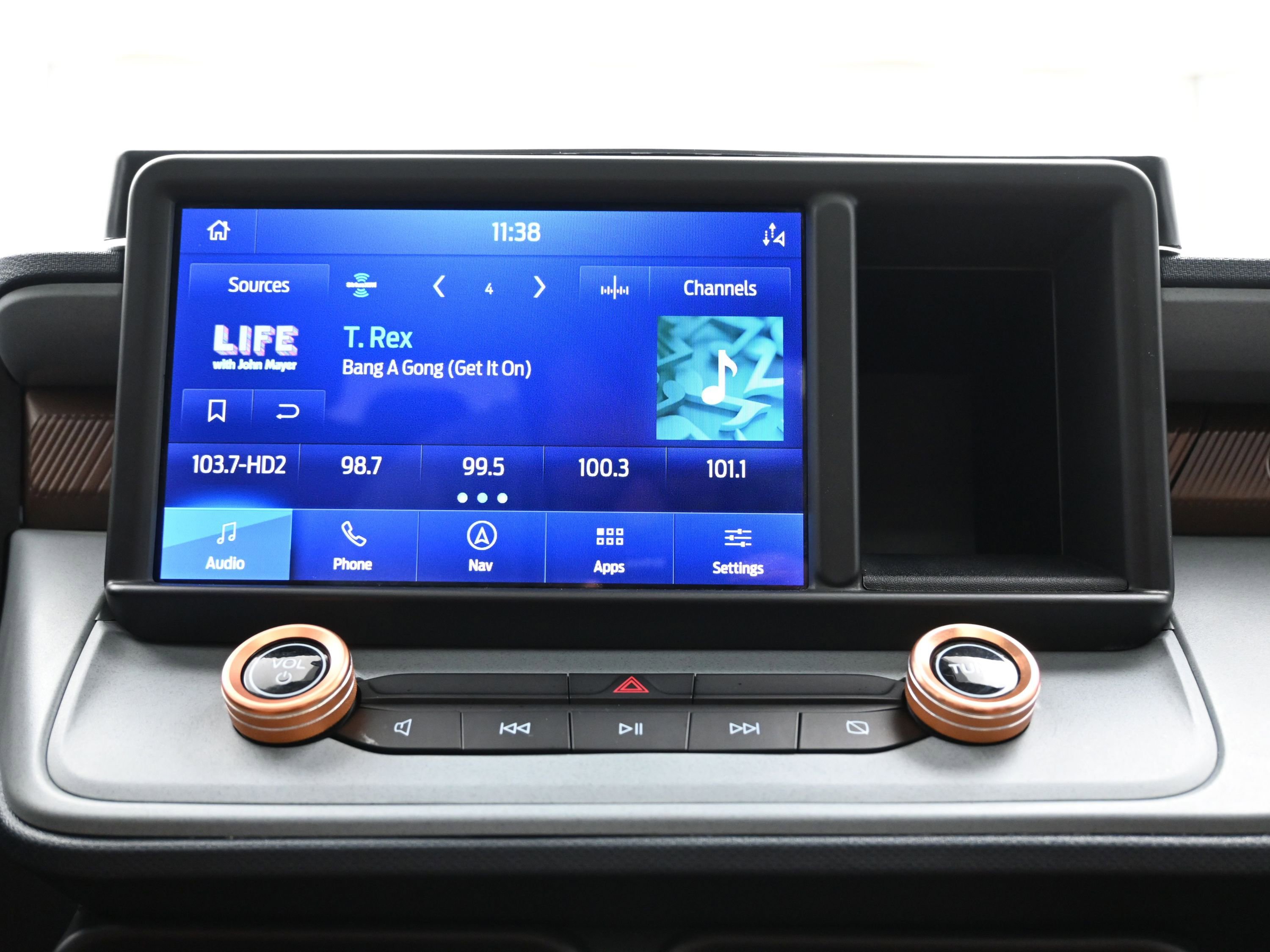 Used 2024 Ford Maverick Lariat AWD/4WD image 30