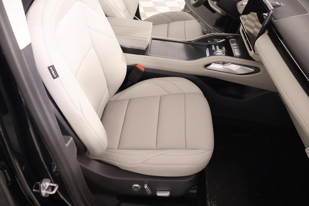 New 2026 Lincoln Nautilus Premier w/ Equipment Group 102A AWD/4WD image 13