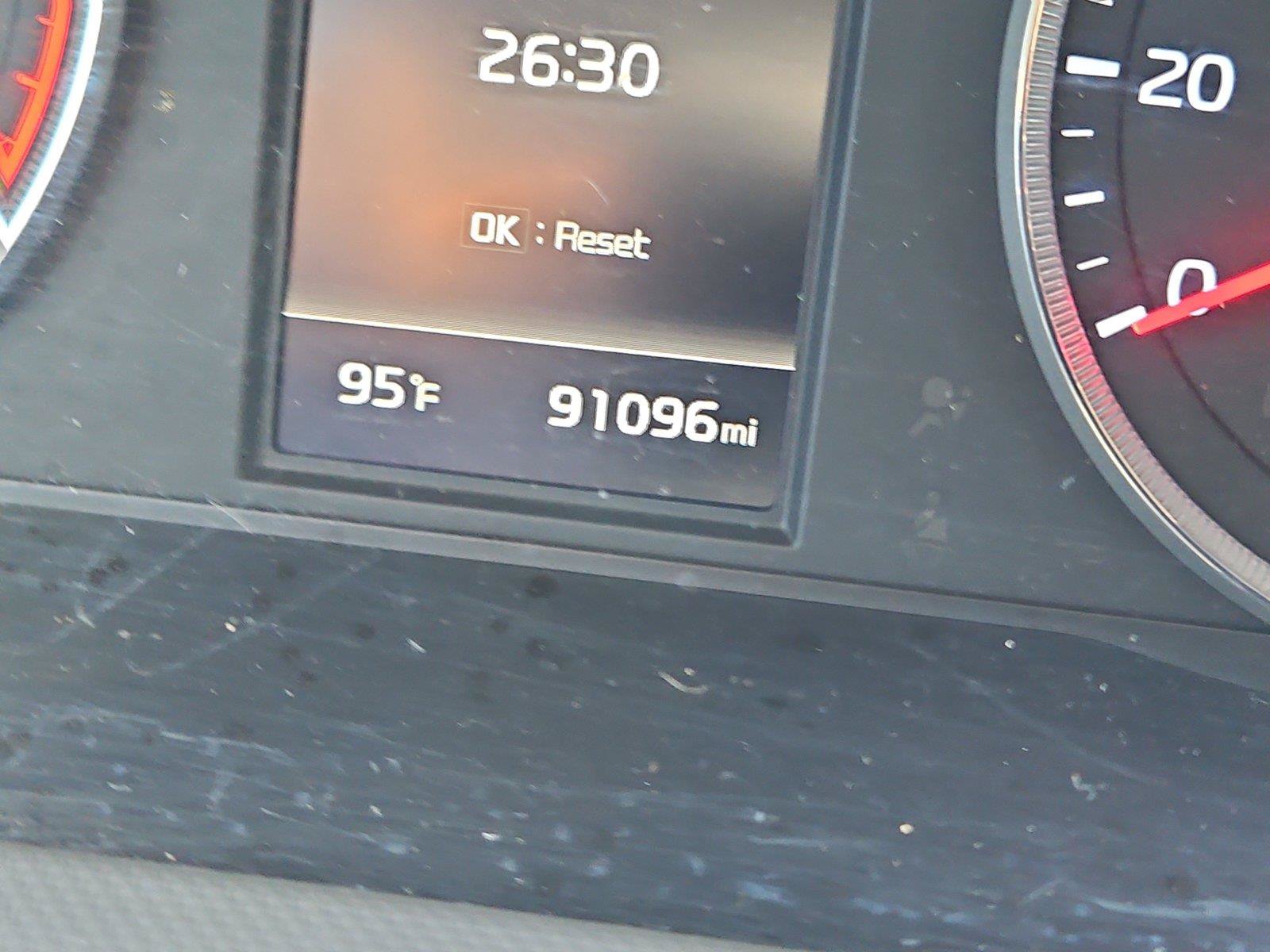 Used 2021 Kia K5 LXS FWD image 25