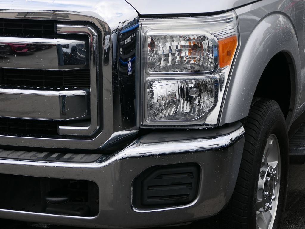 Used 2015 Ford F250 XLT AWD/4WD image 10