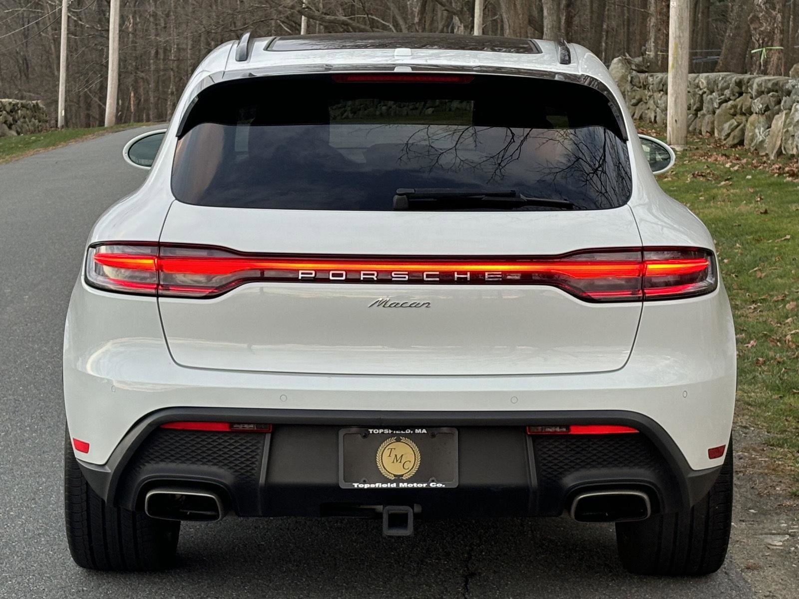 Used 2022 Porsche Macan Base w/ Premium Package Plus image 20