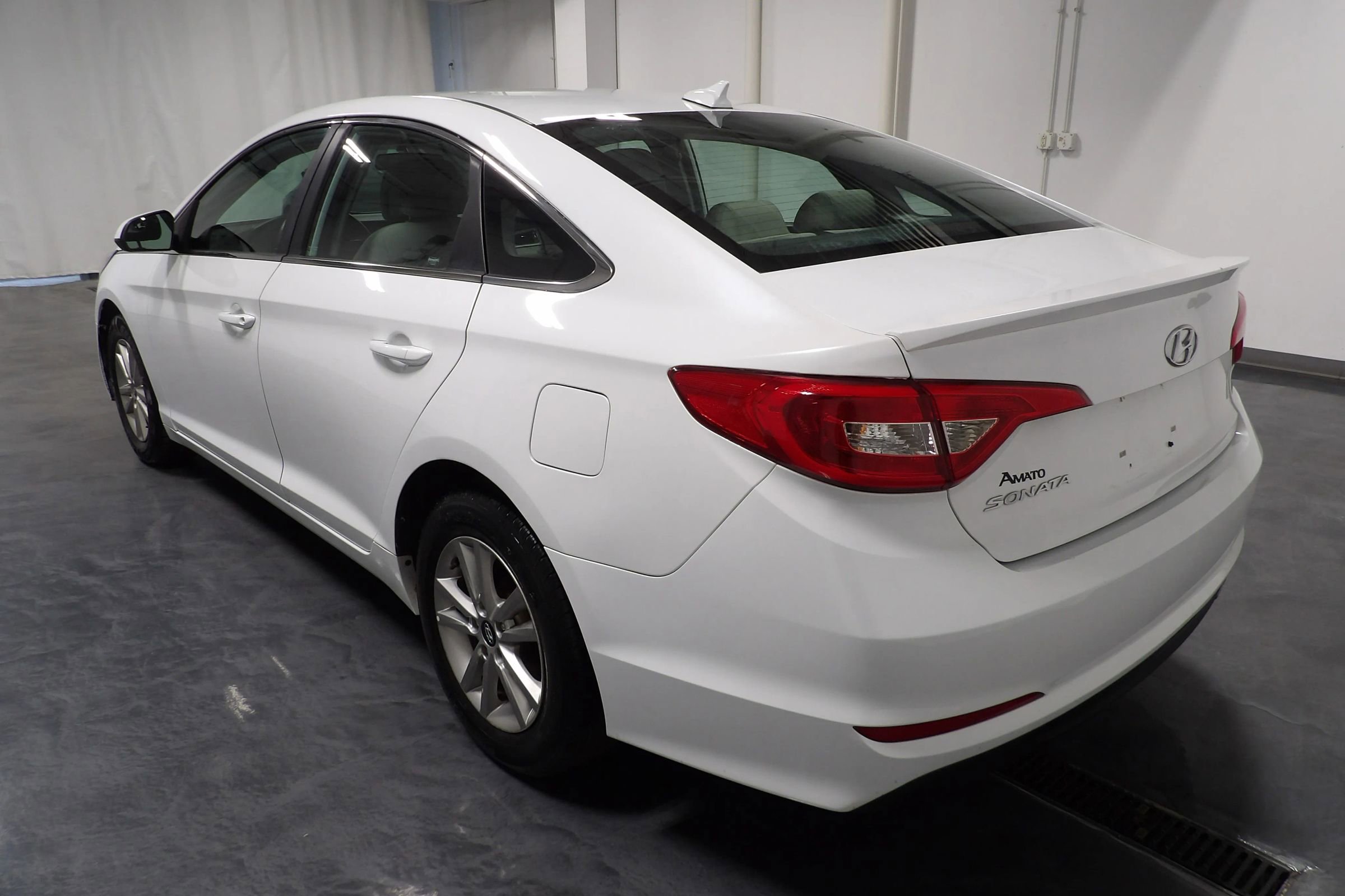 Used 2017 Hyundai Sonata SE image 5
