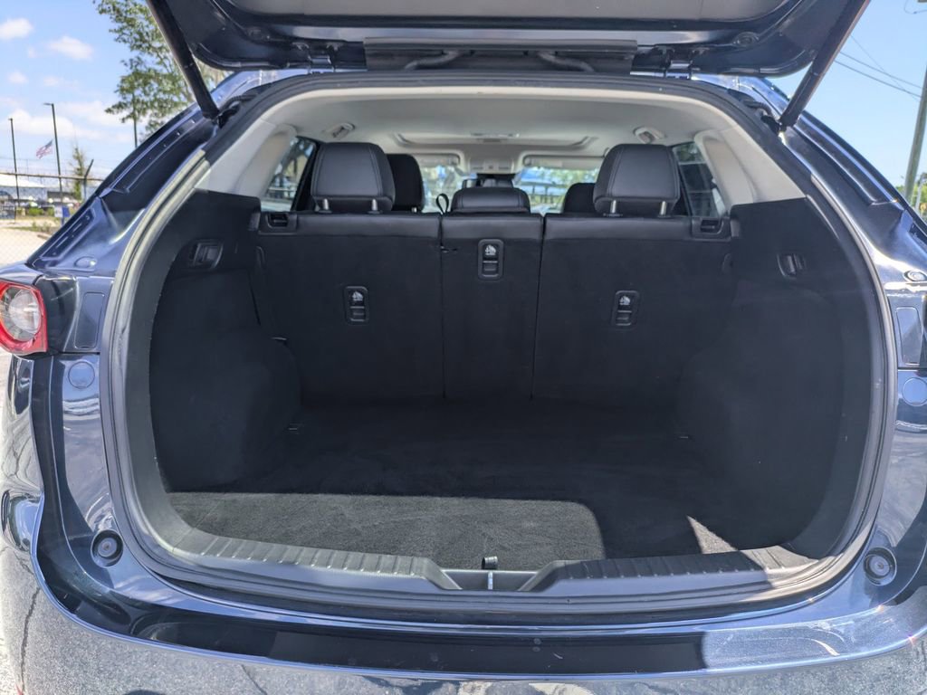 Used 2018 MAZDA CX-5 Touring w/ Preferred Equipment Package AWD/4WD image 13