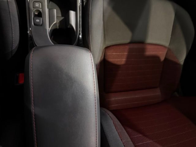 Used 2023 Toyota Corolla SE w/ Body Protecting Package (TMS) image 22