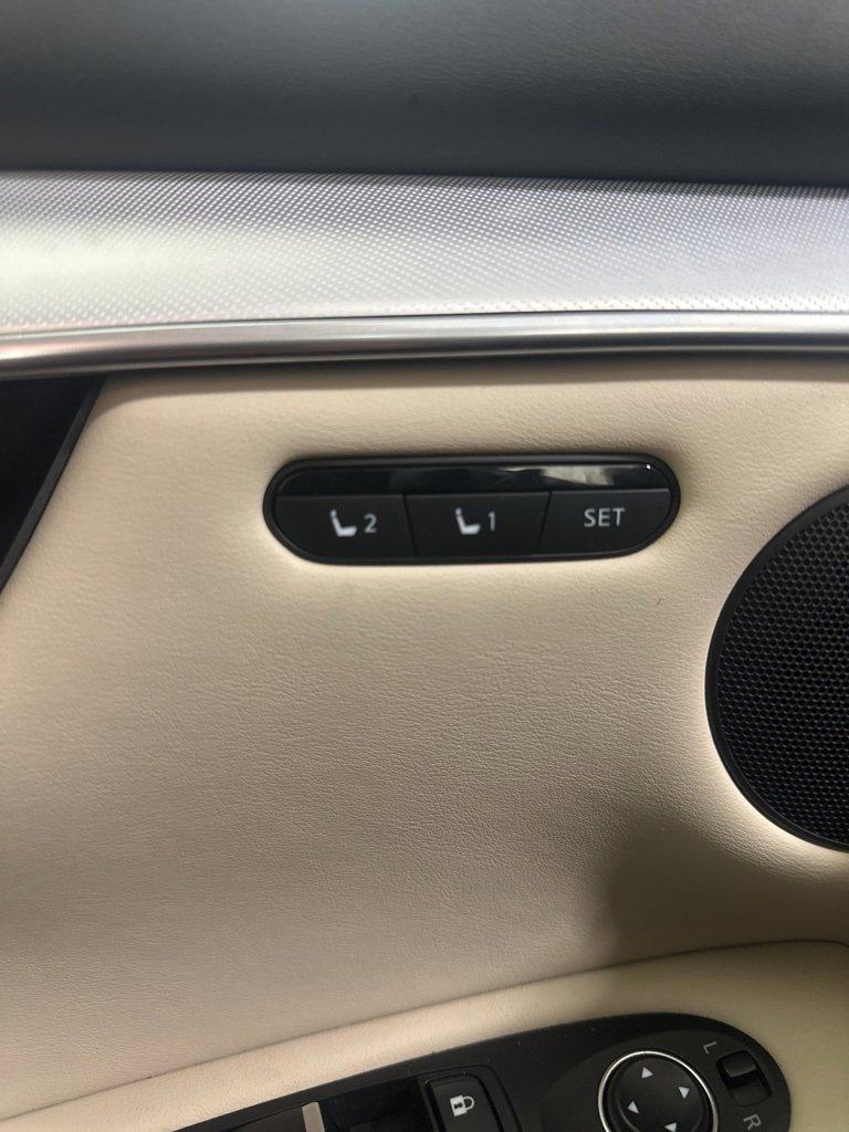 Used 2020 INFINITI QX50 Essential image 20