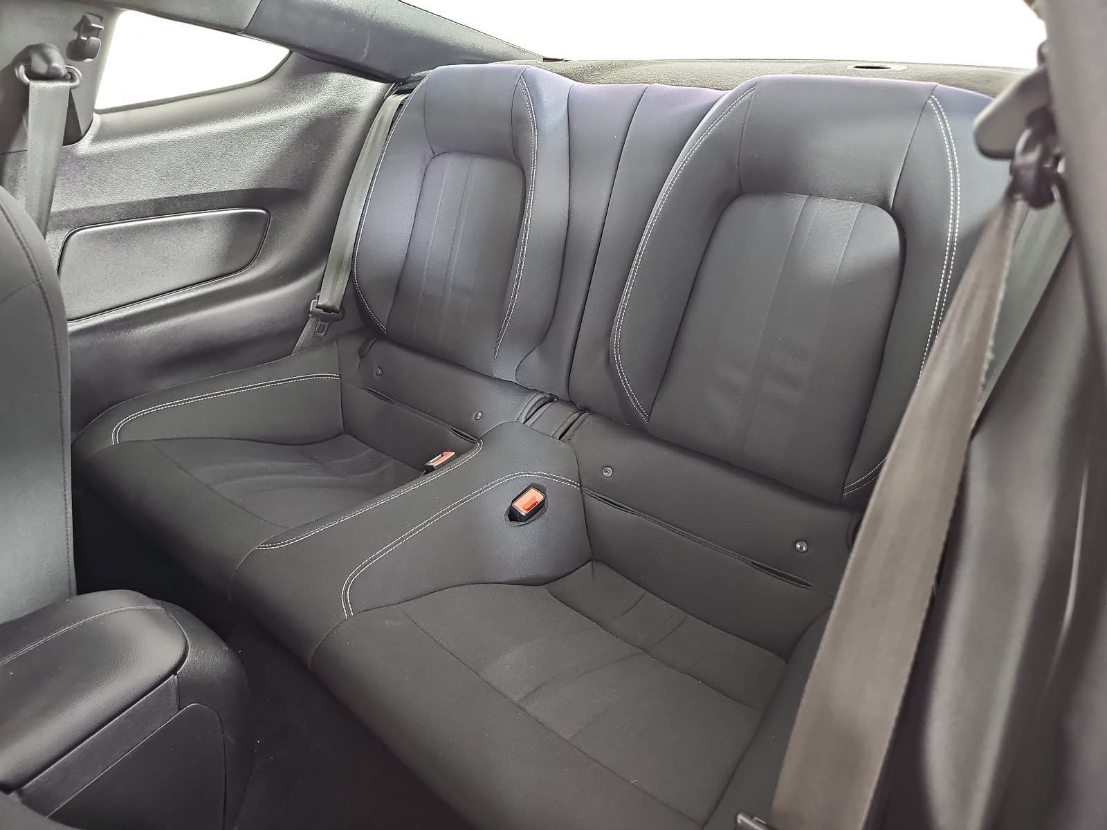 Used 2020 Ford Mustang GT RWD image 12