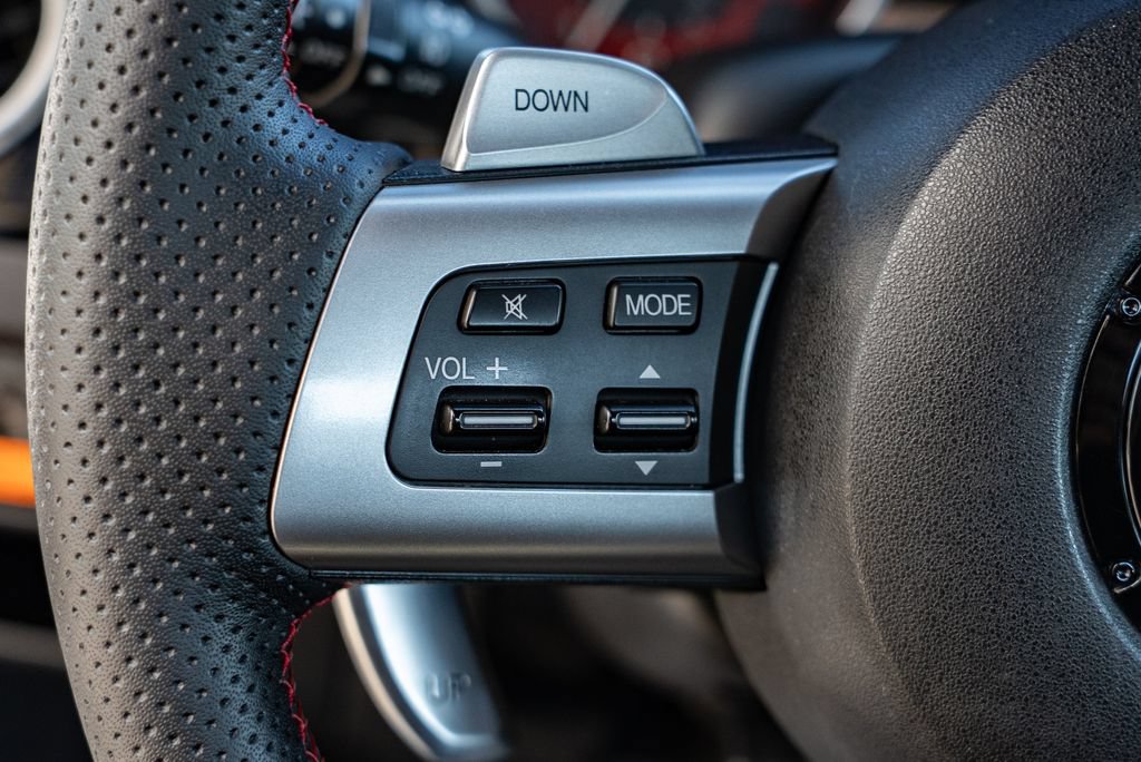 Used 2007 MAZDA MX-5 Miata Touring RWD image 10