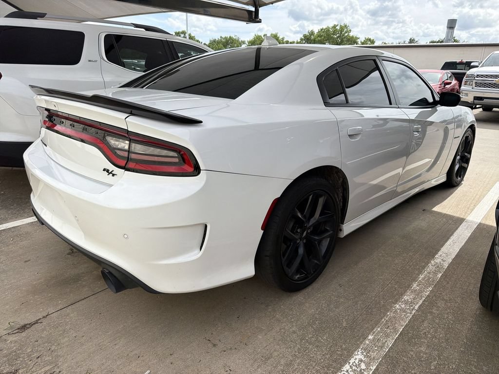 Used 2022 Dodge Charger R/T w/ Blacktop Package RWD image 3
