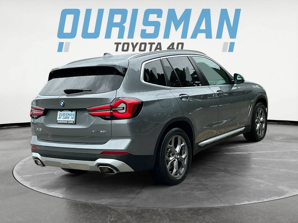 Used 2023 BMW X3 xDrive30i w/ Premium Package AWD/4WD image 7
