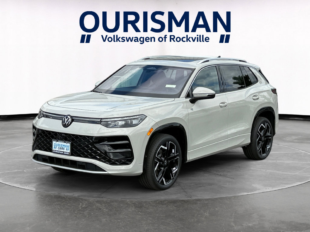 New 2026 Volkswagen Tiguan SEL R-Line AWD/4WD image 2