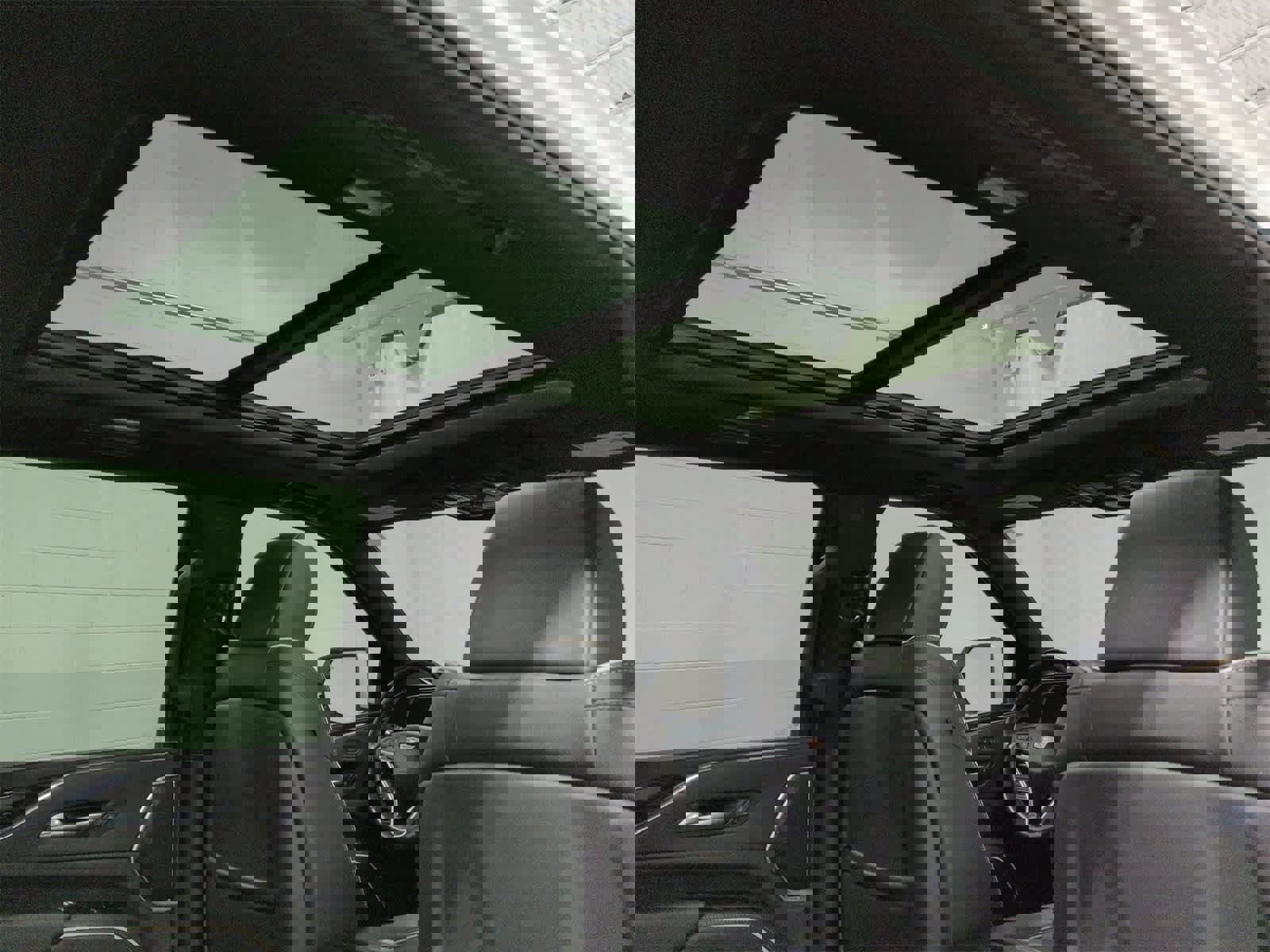 Used 2024 Cadillac Escalade ESV Sport image 23