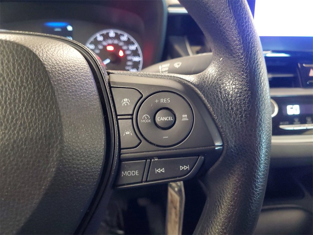 Used 2023 Toyota Corolla LE image 23
