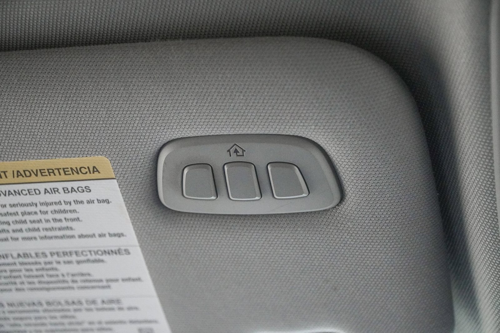 Used 2022 Ford Explorer Limited w/ Equipment Group 301A image 29