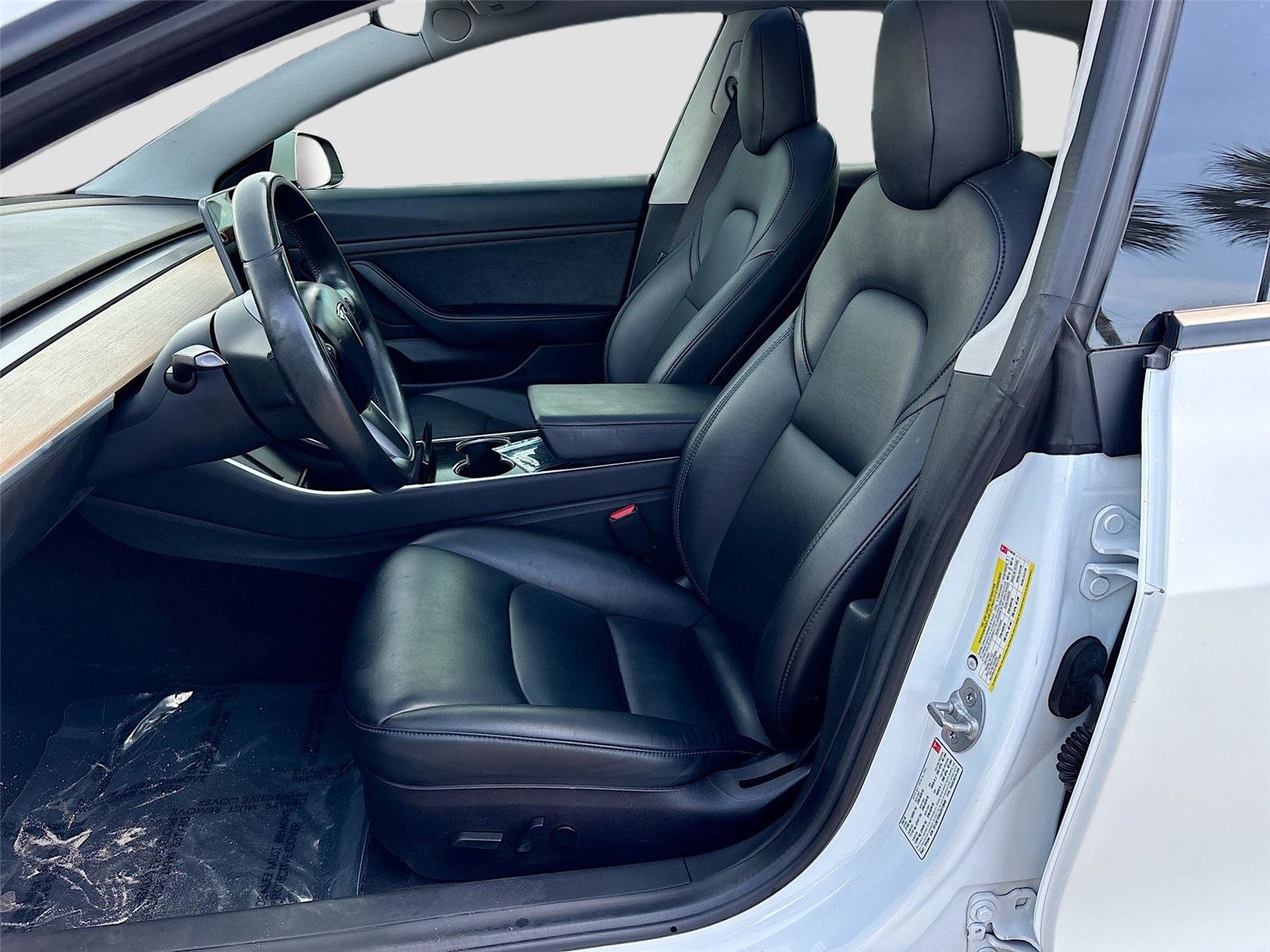 Used 2018 Tesla Model 3 Long Range RWD image 21