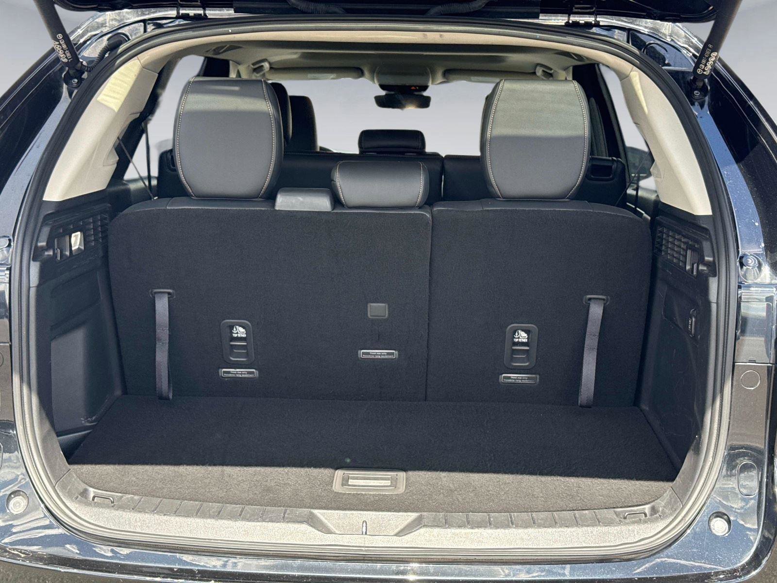 Certified 2024 MAZDA CX-90 3.3 Turbo w/ Preferred Plus image 11