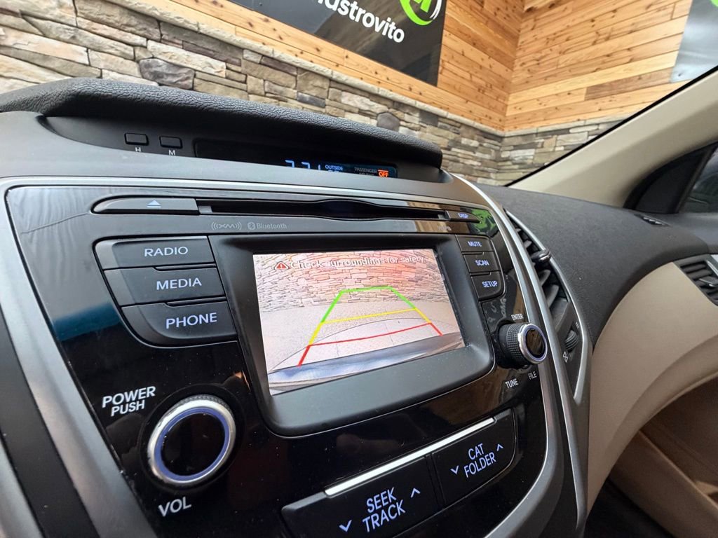 Used 2014 Hyundai Elantra Limited FWD image 21