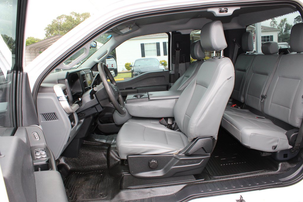 Used 2024 Ford F350 XL w/ XL Chrome Package RWD image 20