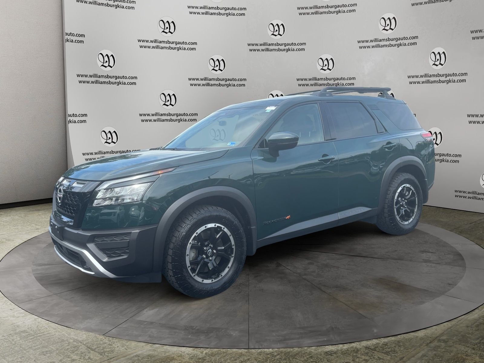 Used 2025 Nissan Pathfinder Rock Creek AWD/4WD image 1