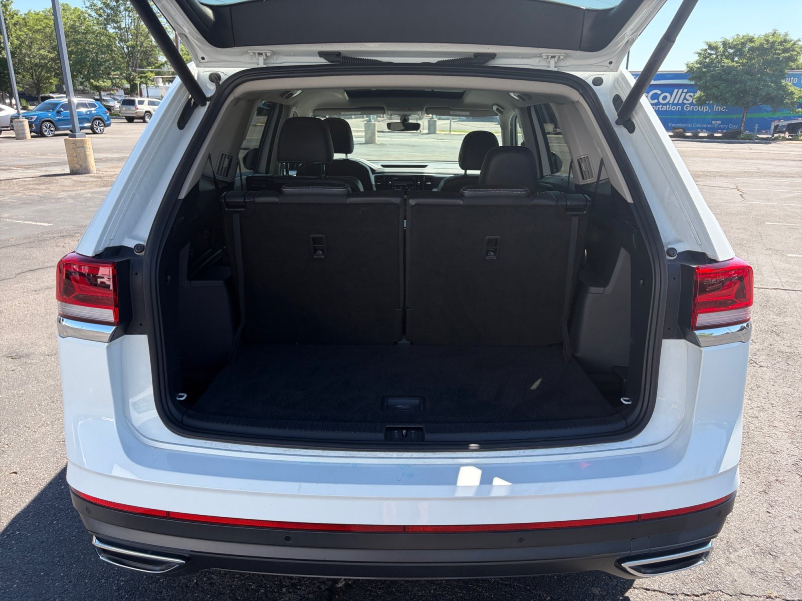 Used 2022 Volkswagen Atlas SE w/ Panoramic Sunroof Package FWD image 34