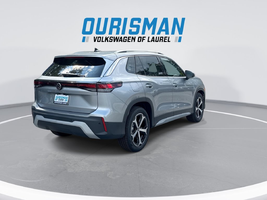 New 2026 Volkswagen Tiguan SE FWD image 8