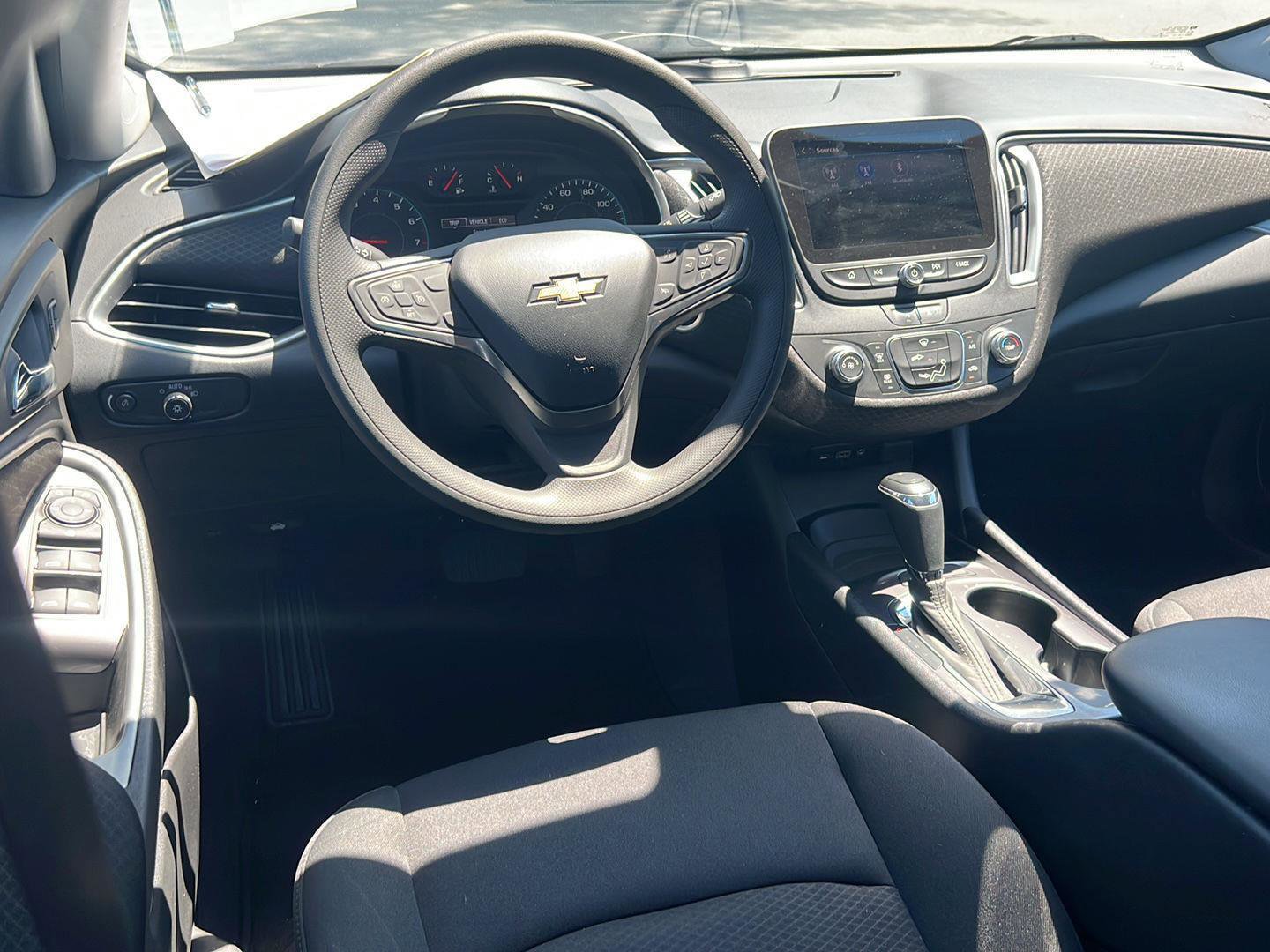 Used 2020 Chevrolet Malibu LS FWD image 18