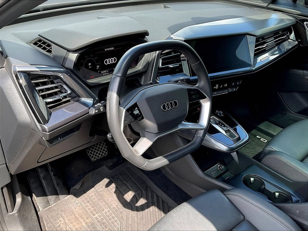 Used 2024 Audi Q4 e-tron Premium Plus w/ Premium Plus AWD/4WD image 18