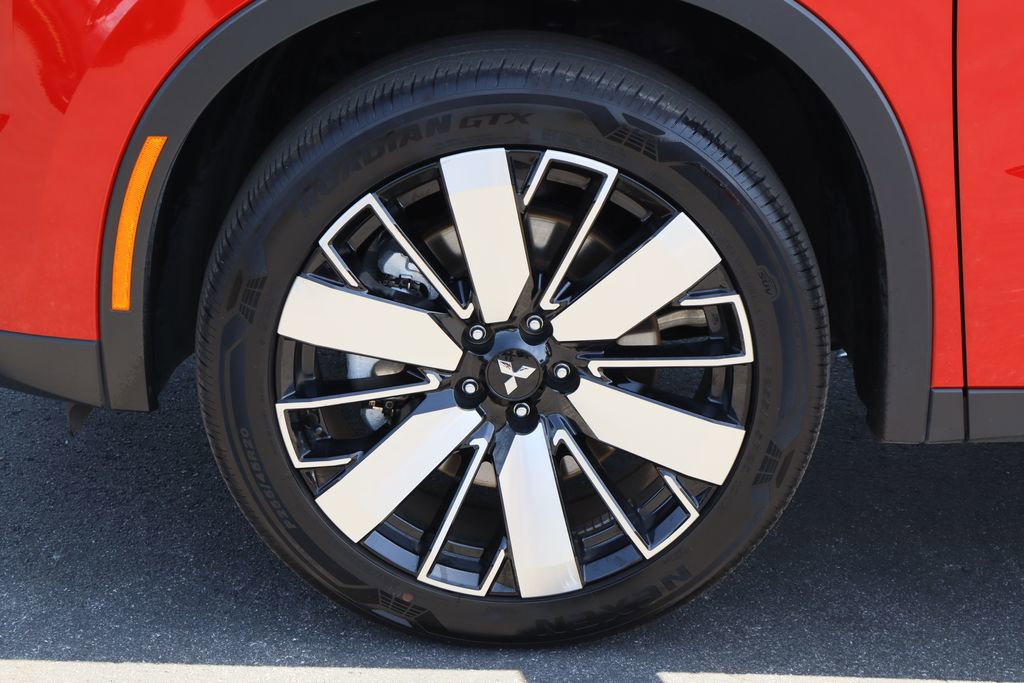 Used 2025 Mitsubishi Outlander SE FWD image 32