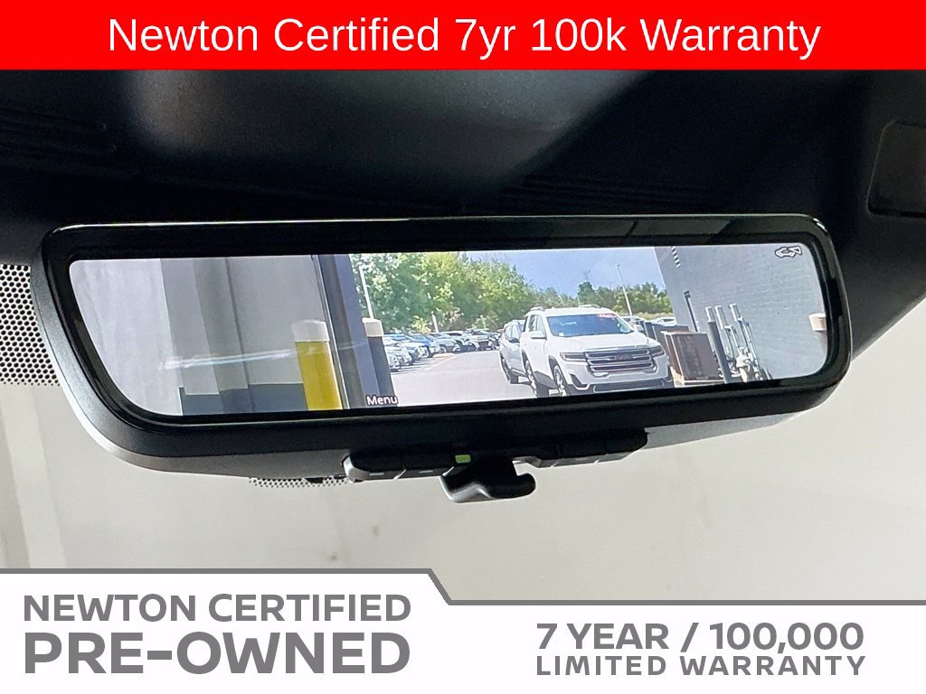 Used 2025 Nissan Armada Platinum w/ Convenience Package RWD image 13
