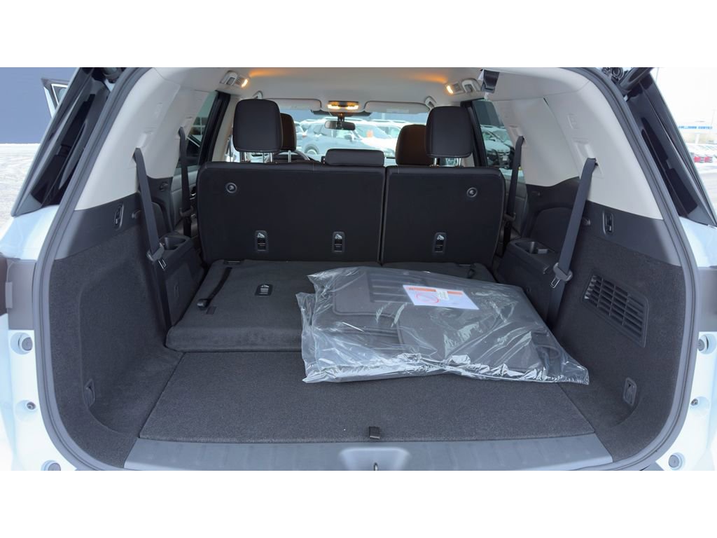 New 2026 Nissan Pathfinder SV image 35