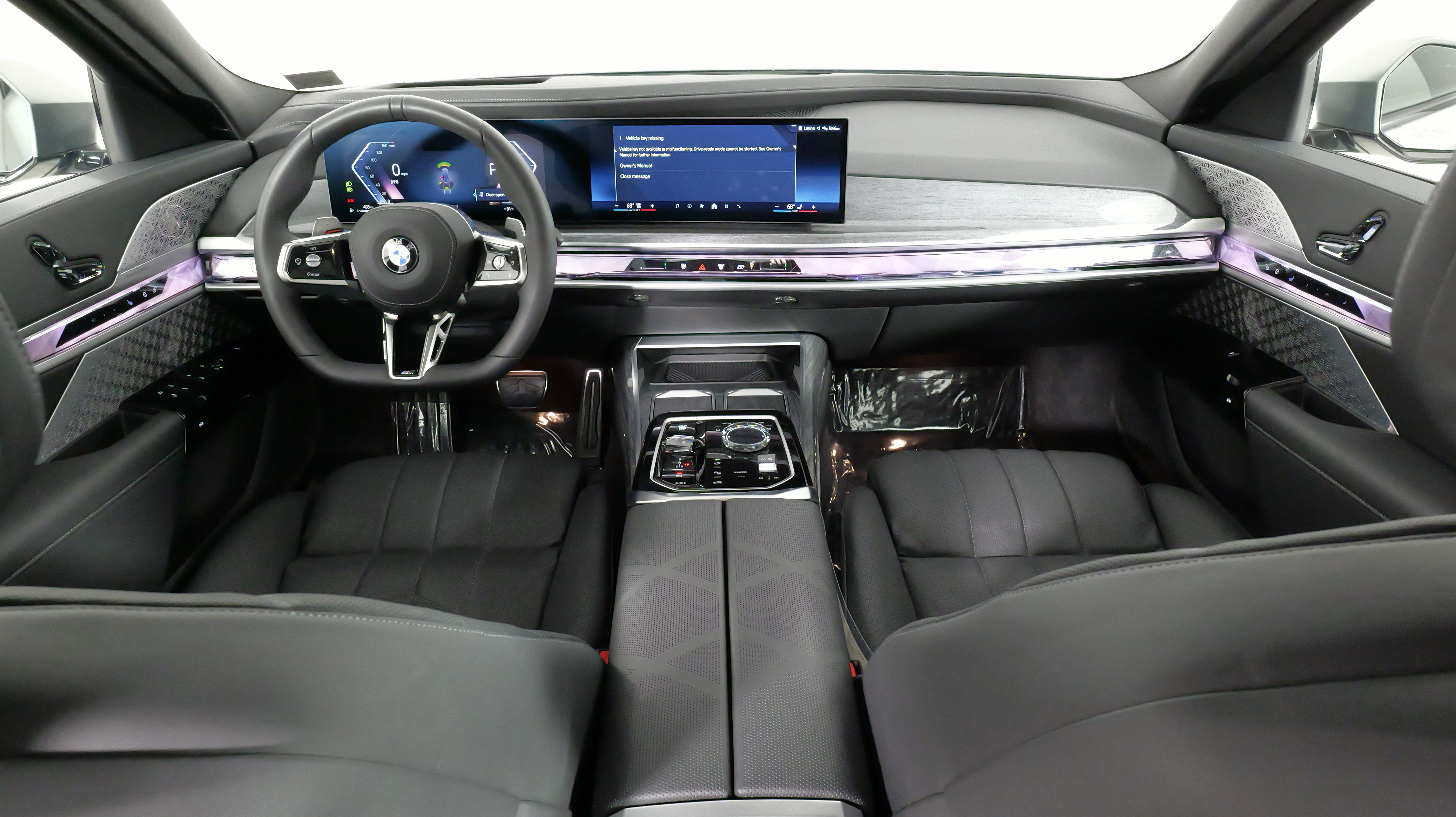 Used 2025 BMW 760i xDrive AWD/4WD image 43