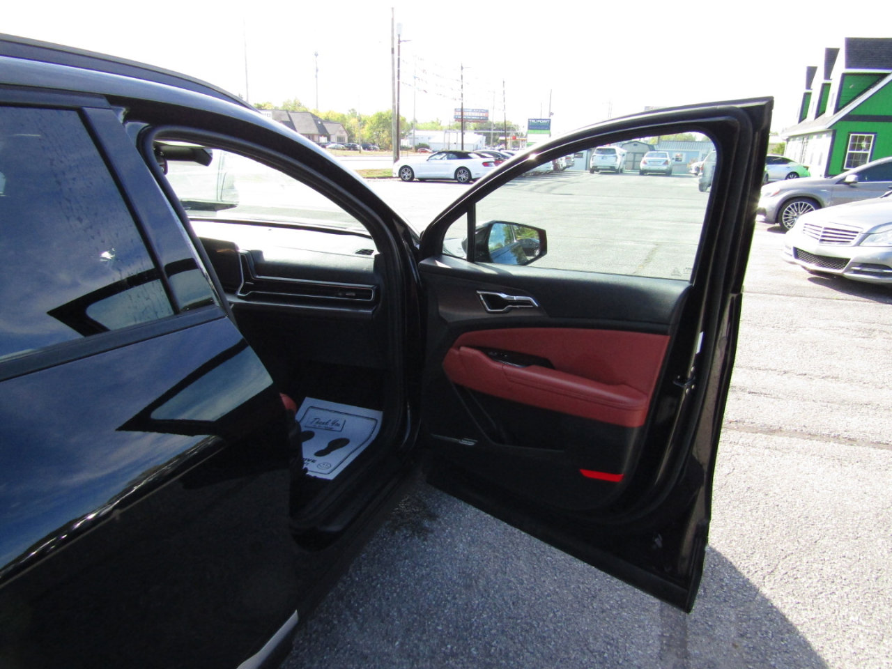 Used 2023 Kia Sportage SX image 28