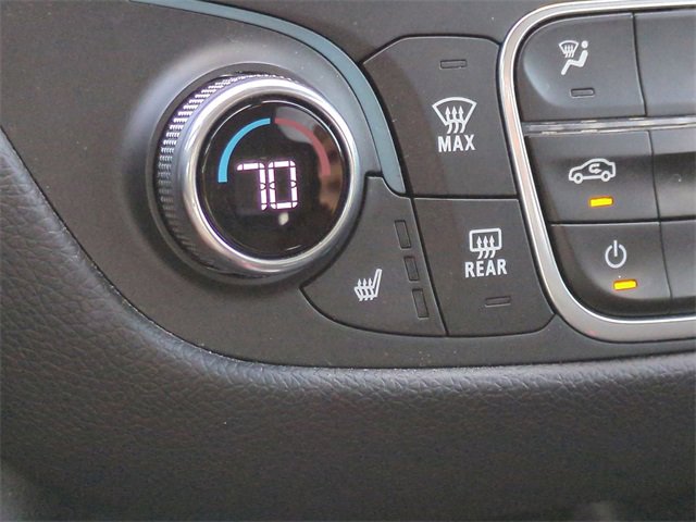 Used 2020 Chevrolet Equinox LT image 27