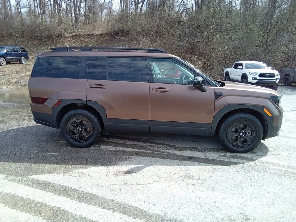 Used 2025 Hyundai Santa Fe XRT image 3