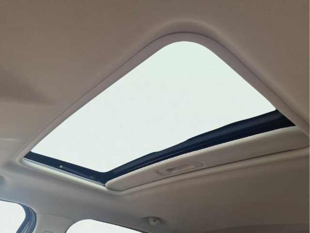 Used 2019 Ford EcoSport Titanium FWD image 20