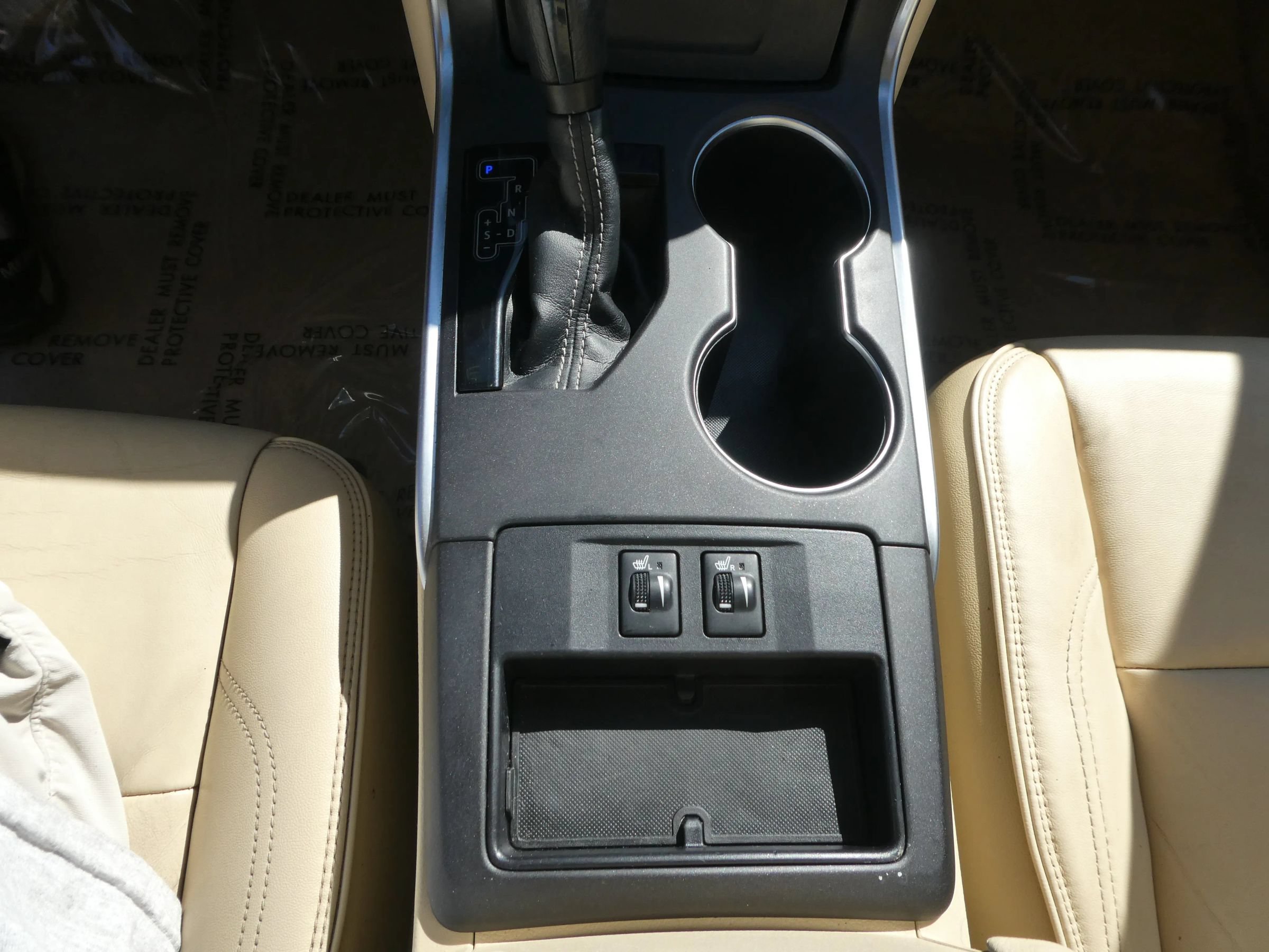 Used 2016 Toyota Camry XLE FWD image 22