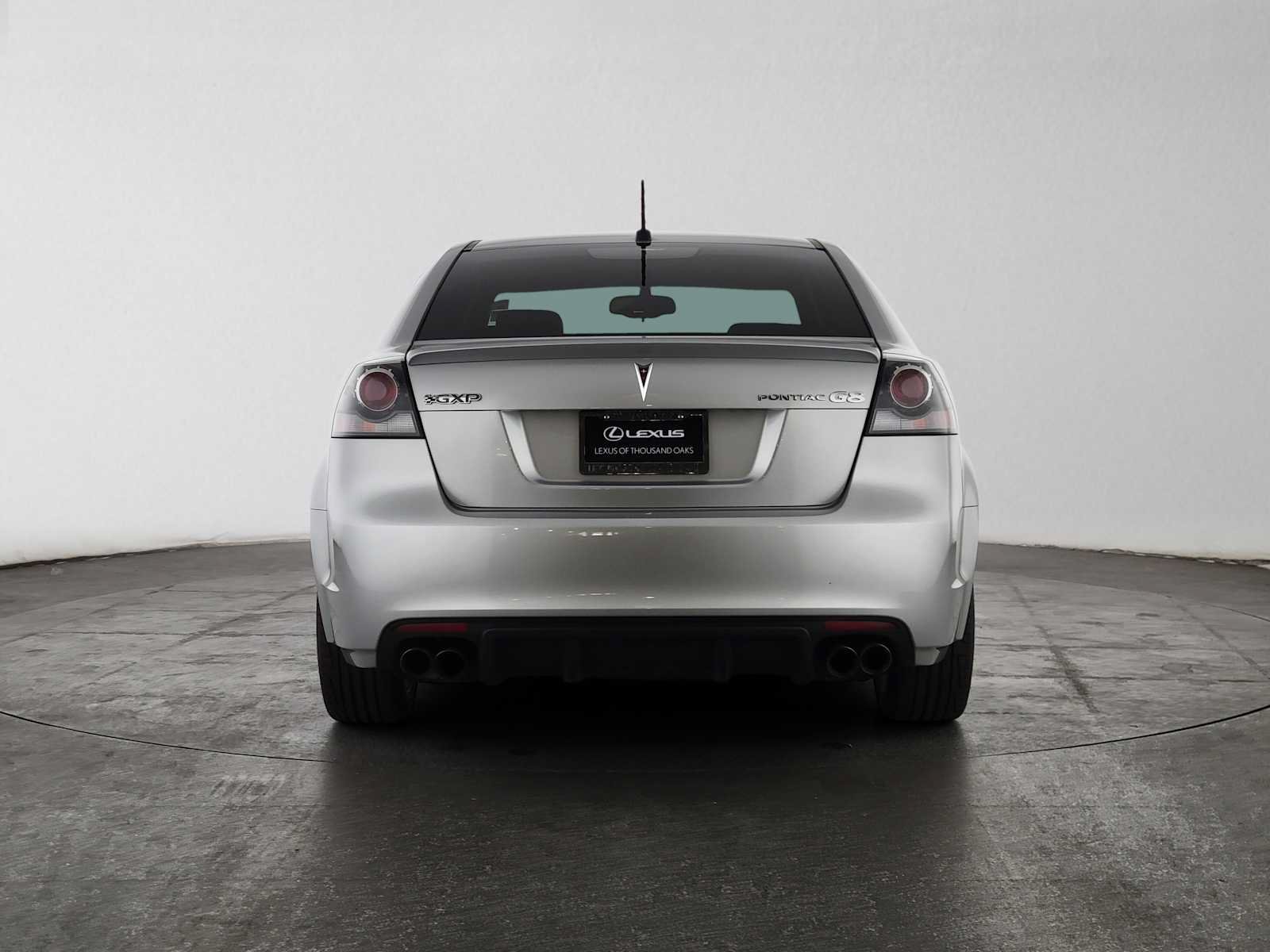 Used 2009 Pontiac G8 GXP RWD image 4