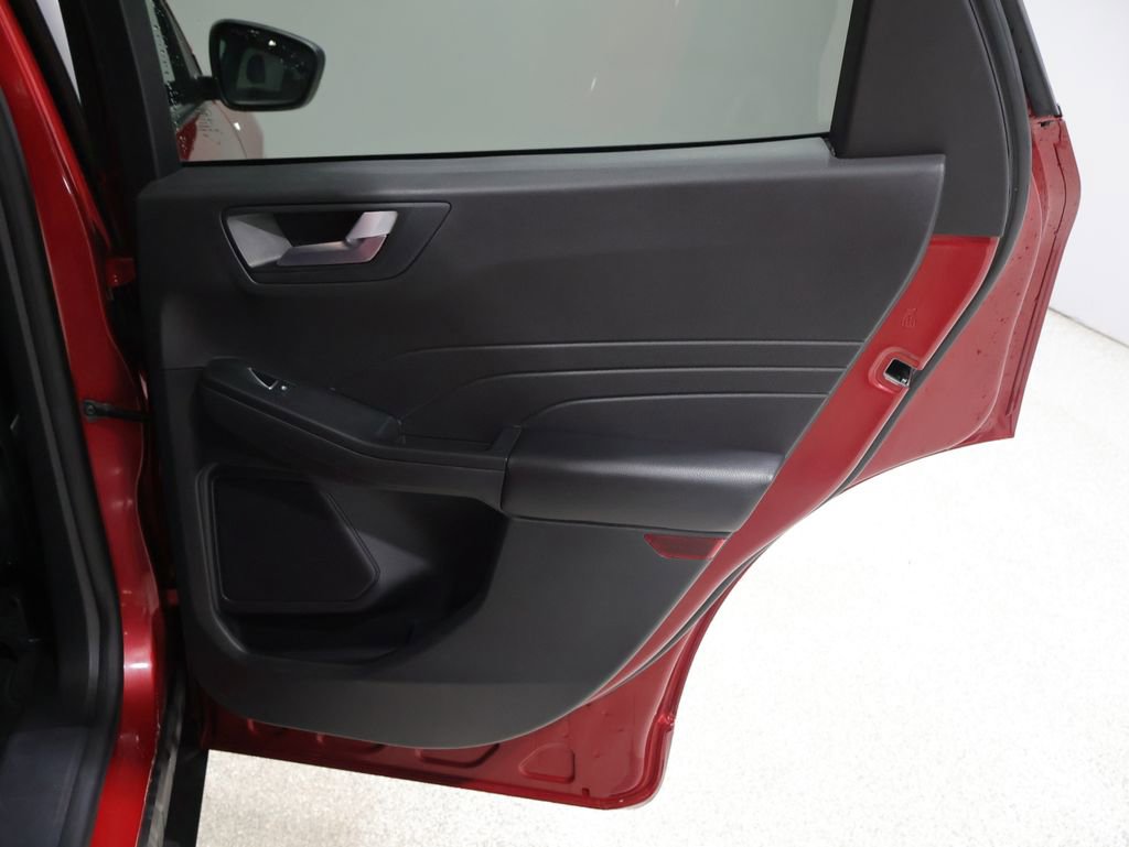 Used 2024 Ford Escape ST-Line image 21