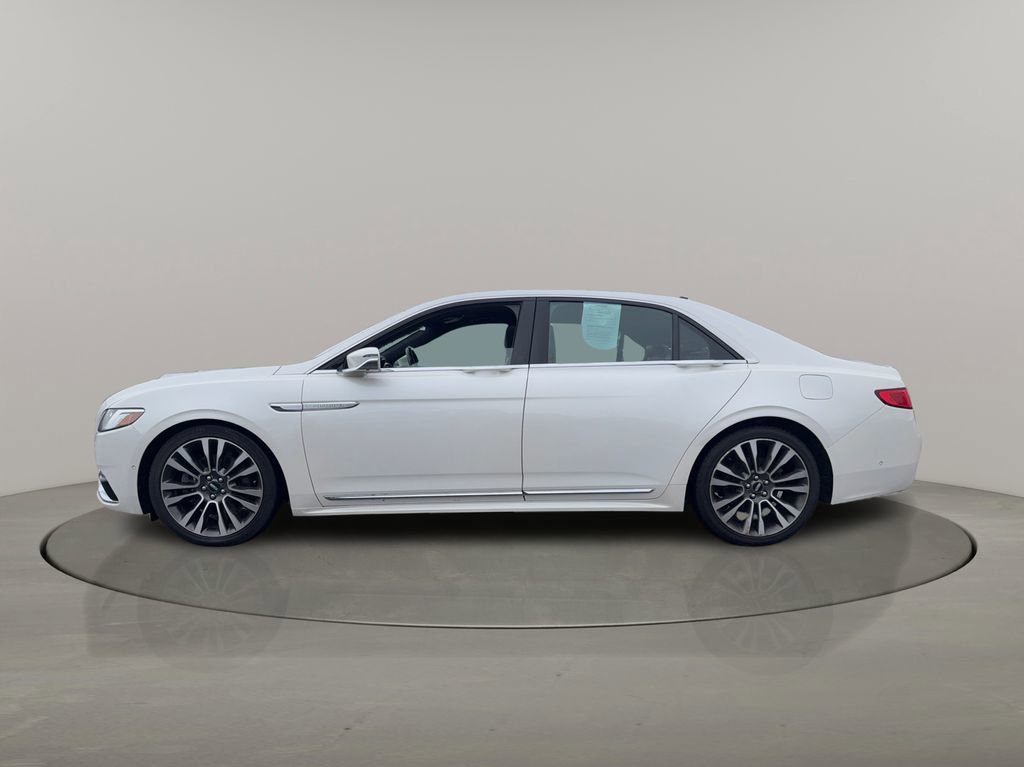 Used 2018 Lincoln Continental Reserve image 4