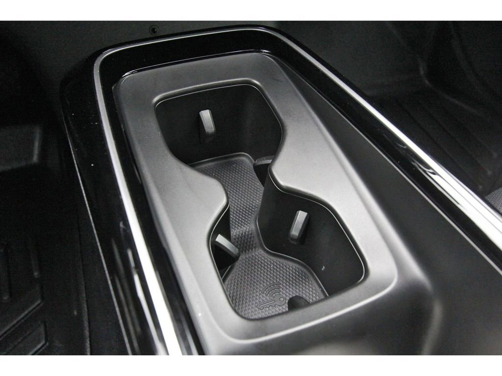 Used 2023 Volkswagen ID.4 Pro S Plus AWD/4WD image 30
