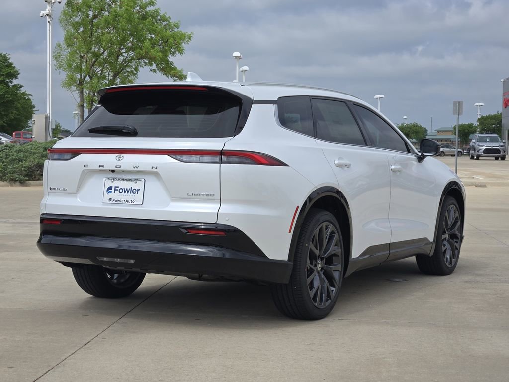 New 2026 Toyota Crown Signia AWD/4WD image 4