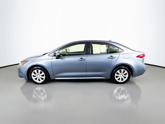 Used 2023 Toyota Corolla LE FWD image 5