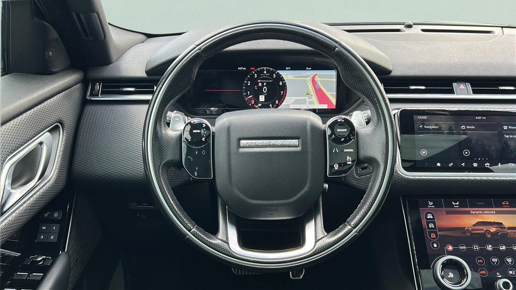 Used 2018 Land Rover Range Rover Velar R-Dynamic SE AWD/4WD image 18