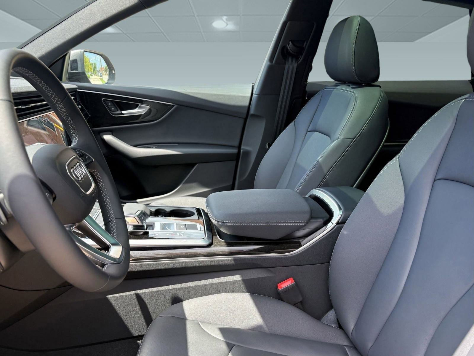 New 2025 Audi Q8 Premium image 5