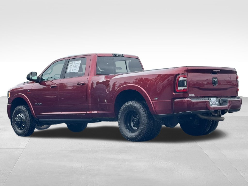 Used 2022 RAM 3500 Limited w/ Night Edition AWD/4WD image 5